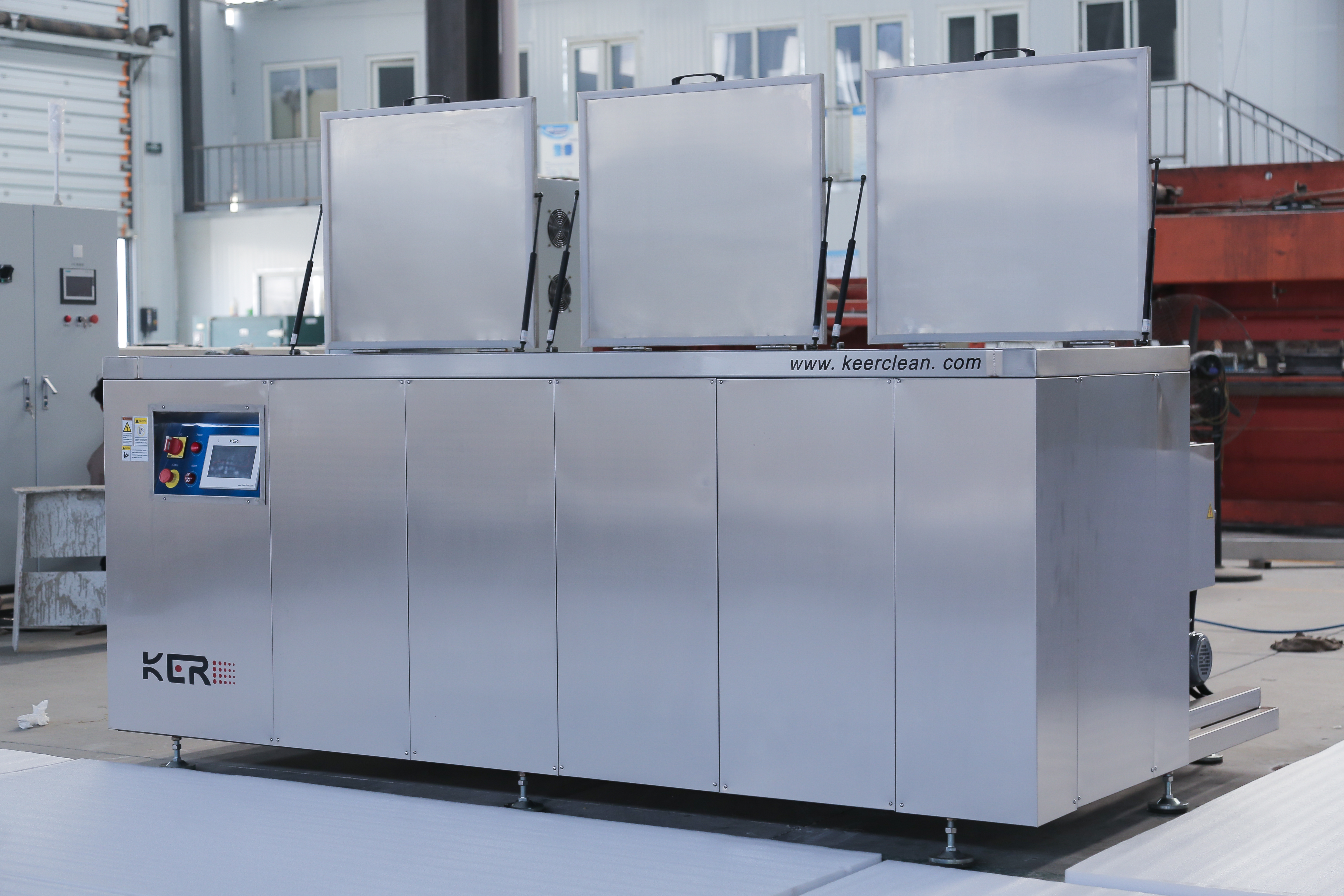 全自動(dòng)化噴淋清洗機(jī)：核心清洗環(huán)節(jié)解析